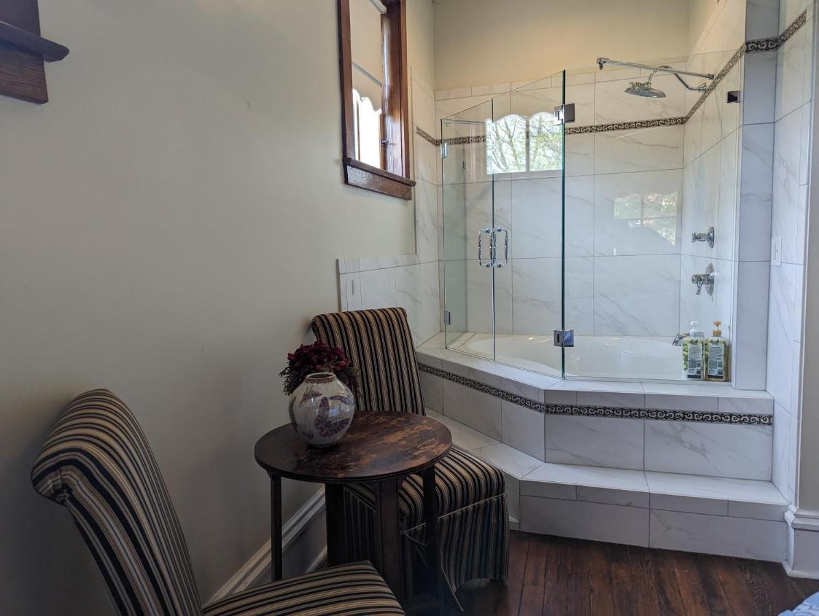 Arcadia Academy Bed & Breakfast ภายนอก รูปภาพ