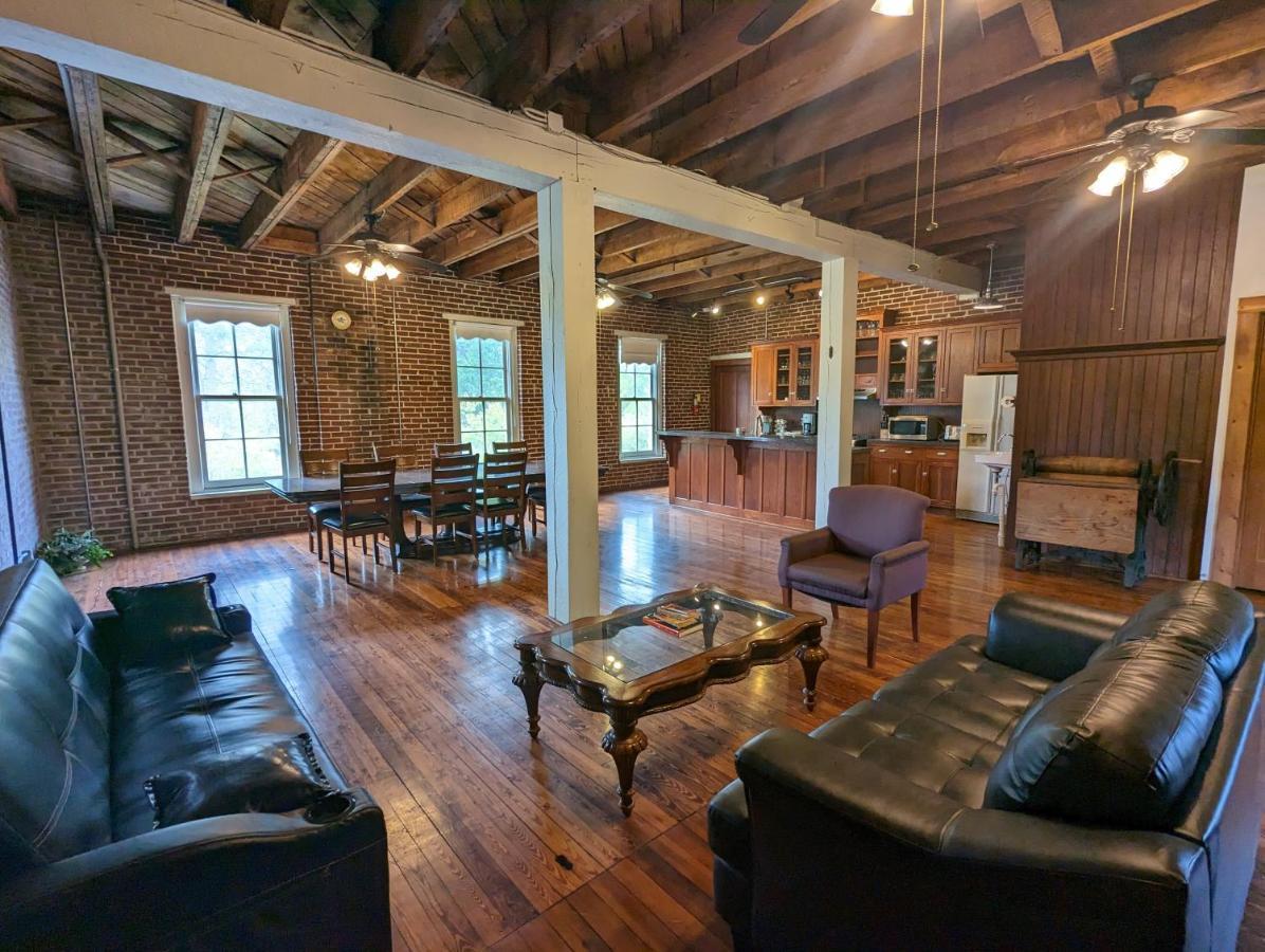 Arcadia Academy Bed & Breakfast ภายนอก รูปภาพ
