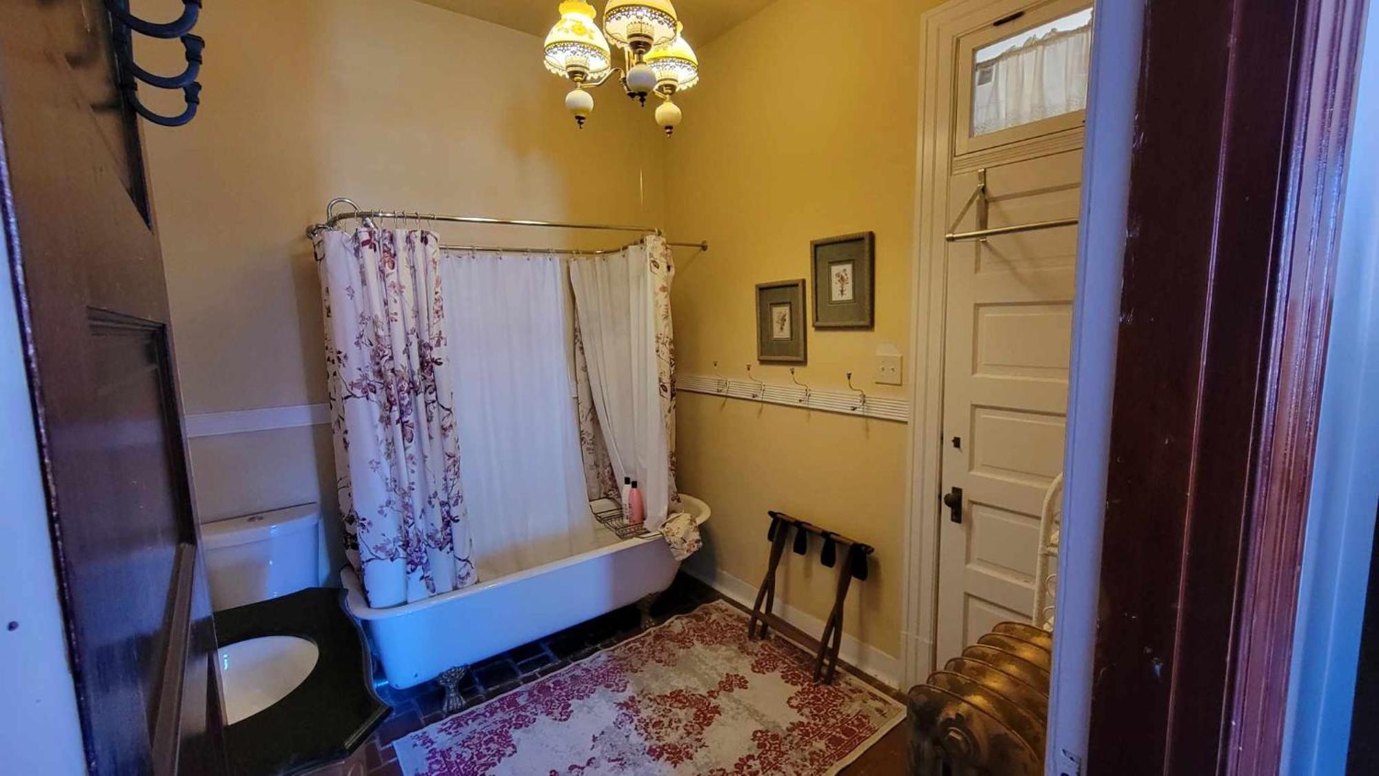 Arcadia Academy Bed & Breakfast ภายนอก รูปภาพ